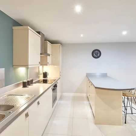 Host & Stay - Turnstones Apartment Уитби Экстерьер фото